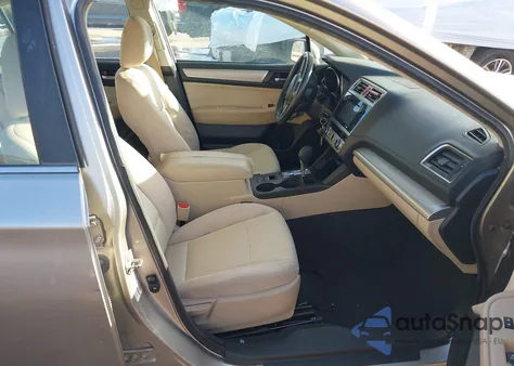 2016 Subaru Legacy 2.5I Premium z USA, uszkodzony, nr VIN 4S3BNAH61G3004978